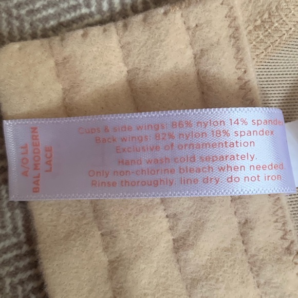 Cacique Modern Lace Lightly Lined Balconette Bra - Size 42DD - Picture 13 of 16